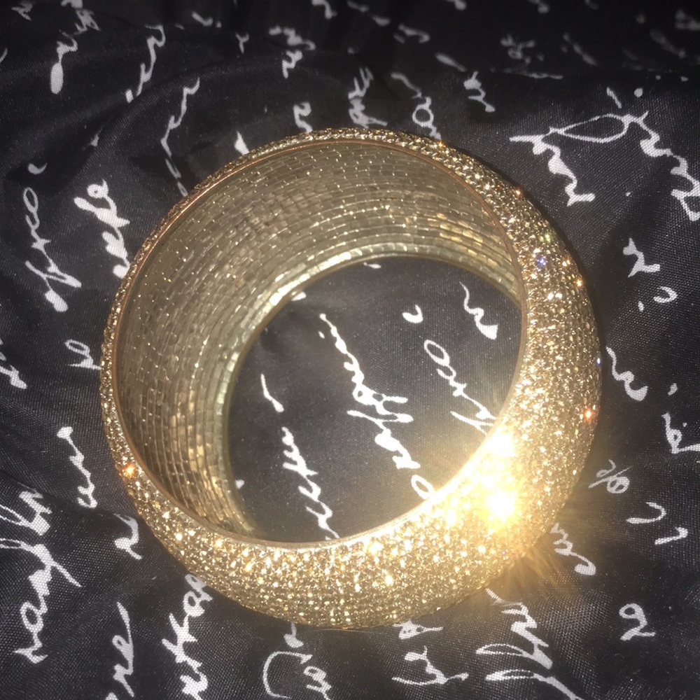 20 Row Gold Rhinestone Bangle Bracelet - Picture 5 of 5